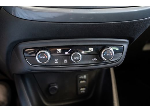 Opel Crossland X 1.2 Turbo 130PK Innovation + Automaat | AGR Stoelen | Camera | Climate Controle | Navigatie | Par... ActivLease financial lease