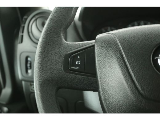 Opel Movano 2.3 CDTI L2H2 Airco Cruise Trekhaak Parkeersensoren 3 Persoons Elektrpakket ActivLease financial lease