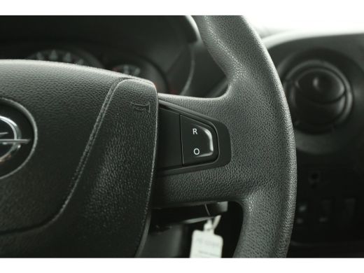 Opel Movano 2.3 CDTI L2H2 Airco Cruise Trekhaak Parkeersensoren 3 Persoons Elektrpakket ActivLease financial lease