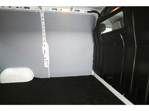 Opel Movano 2.3 CDTI L2H2 Airco Cruise Trekhaak Parkeersensoren 3 Persoons Elektrpakket ActivLease financial lease