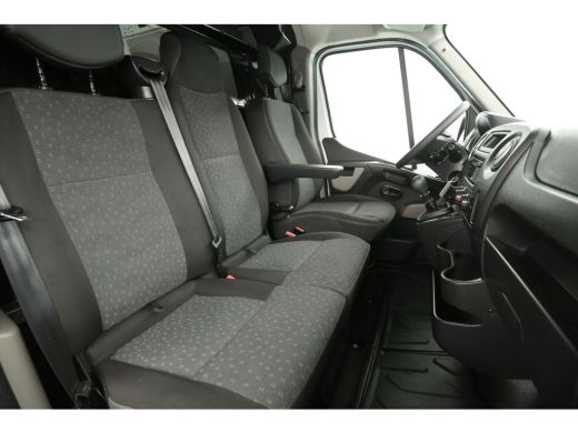 Opel Movano 2.3 CDTI L2H2 Airco Cruise Trekhaak Parkeersensoren 3 Persoons Elektrpakket ActivLease financial lease