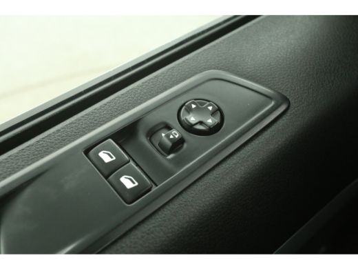 Opel Vivaro 2.0 CDTI L3H1 | Dubbele Cabine | 5 Persoons | 360Camera Airco Carplay Cruise Trekhaak Navi PDC ActivLease financial lease