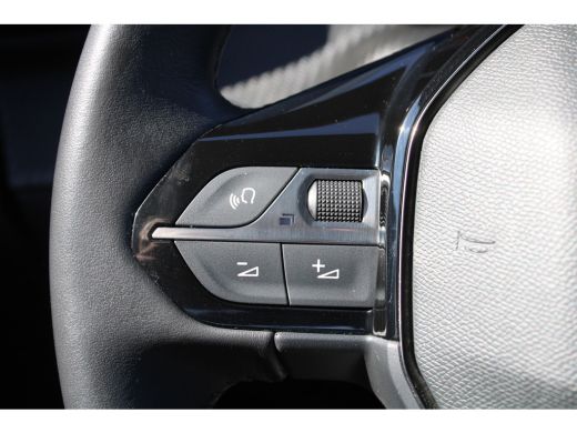 Peugeot 208 1.2 PureTech Active Pack | Navigatie | Parkeersensoren | Lichtmetaal | Apple carplay | Bluetooth | ActivLease financial lease