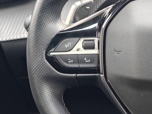 Peugeot 208 1.2 PureTech GT Pack ActivLease financial lease