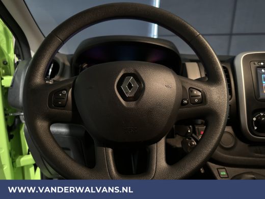 Renault Trafic 1.6 dCi L1H1 Euro6 Airco | Navigatie | Cruisecontrol | Trekhaak | Parkeersensoren Bijrijdersbank ActivLease financial lease