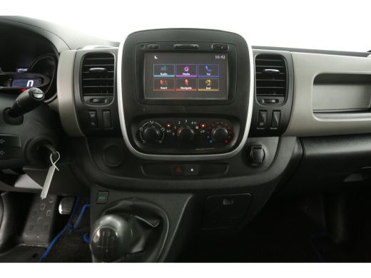 Renault Trafic 1.6 dCi T29 L1H1 Airco Cruise Navigatie Trekhaak 17"LMV PDC 3 Persoons ActivLease financial lease