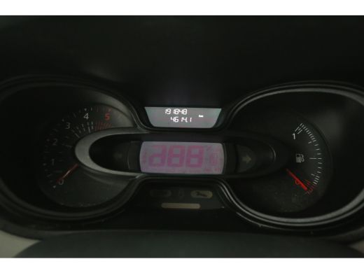 Renault Trafic 1.6 dCi T29 L1H1 Airco Cruise Navigatie Trekhaak 17"LMV PDC 3 Persoons ActivLease financial lease