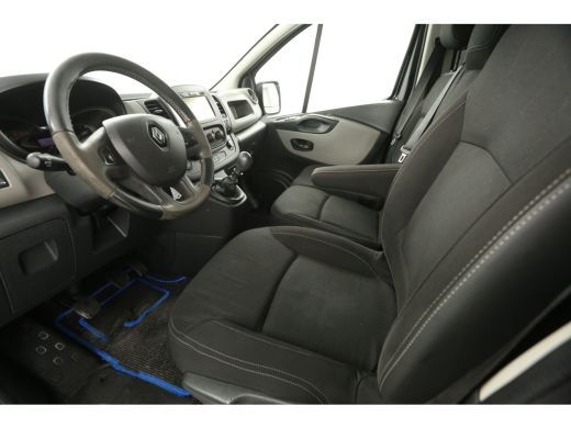 Renault Trafic 1.6 dCi T29 L1H1 Airco Cruise Navigatie Trekhaak 17"LMV PDC 3 Persoons ActivLease financial lease