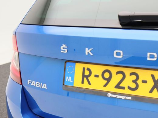 Skoda Fabia Combi 1.0 TSi Automaat Ambition | Cruise Control | CarPlay | Navigatie | Bluetooth | 15 Inch | 62... ActivLease financial lease