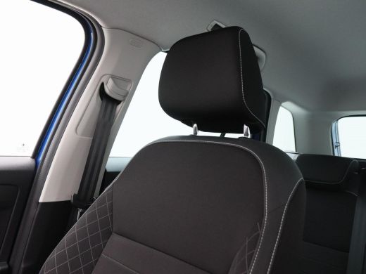 Skoda Fabia Combi 1.0 TSi Automaat Ambition | Cruise Control | CarPlay | Navigatie | Bluetooth | 15 Inch | 62... ActivLease financial lease