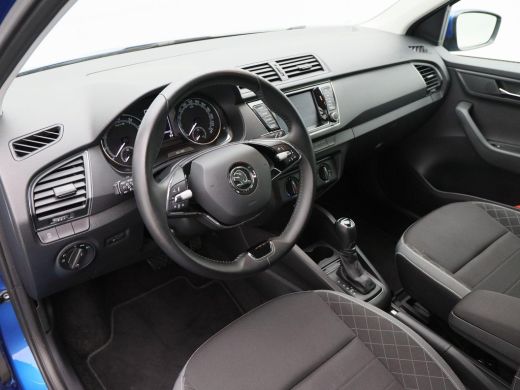 Skoda Fabia Combi 1.0 TSi Automaat Ambition | Cruise Control | CarPlay | Navigatie | Bluetooth | 15 Inch | 62... ActivLease financial lease