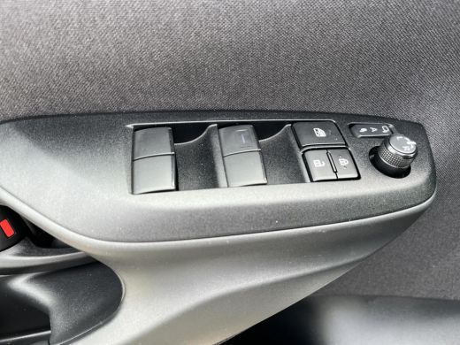 Toyota Yaris Cross 1.5 Hybrid GR Sport | All-in prijs | Automaat | Apple/ android auto | Blind spot ActivLease financial lease