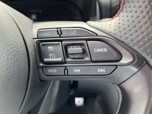 Toyota Yaris Cross 1.5 Hybrid GR Sport | All-in prijs | Automaat | Apple/ android auto | Blind spot ActivLease financial lease