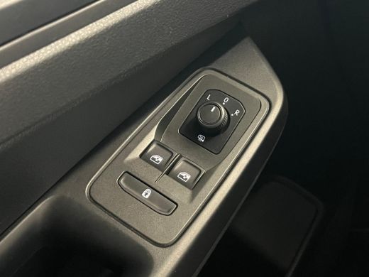 Volkswagen Caddy 1.5 TSI 7p | Apple Carplay/Android Auto | Bumpers in carrosseriekleur | DAB ontvanger ActivLease financial lease