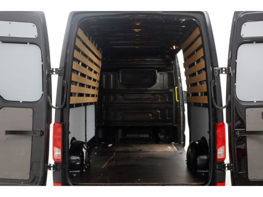 Volkswagen Crafter 35 2.0 TDI 177pk DSG-Automaat L4H3 (L3H2) Highline LED/ACC/Camera 10-2022 ActivLease financial lease