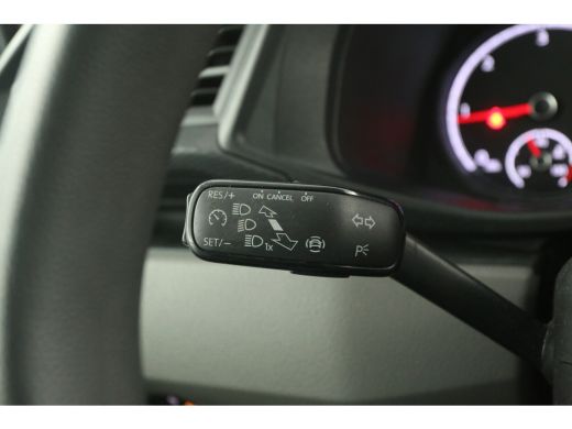 Volkswagen Transporter 2.0 TDI L2H1 150PK DSG Automaat Airco Cruise Carplay Navigatie PDC Elektrpakket ActivLease financial lease