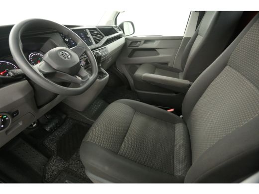Volkswagen Transporter 2.0 TDI L2H1 150PK DSG Automaat Airco Cruise Carplay Navigatie PDC Elektrpakket ActivLease financial lease