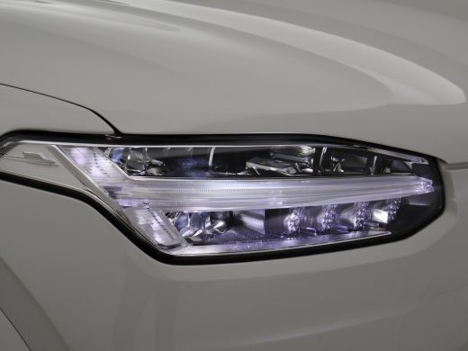 Volvo  XC90 2.0 T8 RECHARGE 390 PK R-DESIGN 7-PERS. + WEGKL. TREKHAAK | STUURVERW. | APPLE CARPLAY ActivLease financial lease