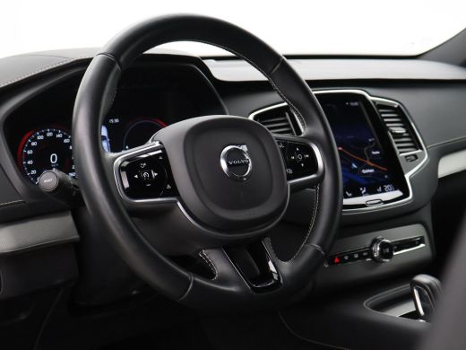 Volvo  XC90 2.0 T8 RECHARGE 390 PK R-DESIGN 7-PERS. + WEGKL. TREKHAAK | STUURVERW. | APPLE CARPLAY ActivLease financial lease
