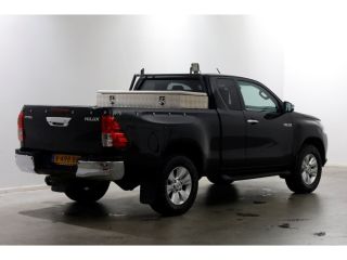 Toyota Hilux 2.4 D-4D-F 150pk E6 Xtra Cab Professional 4x4 4WD 11-2016
