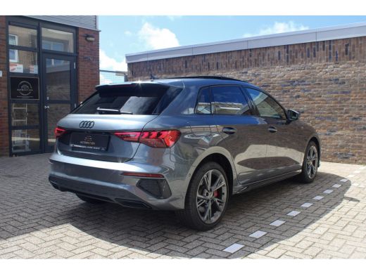 Audi A3 Sportback 45 TFSI e S ed. Comp. PANO | ACC| S-line | Park Ass. | Dode hoek | Stoel VW ActivLease financial lease
