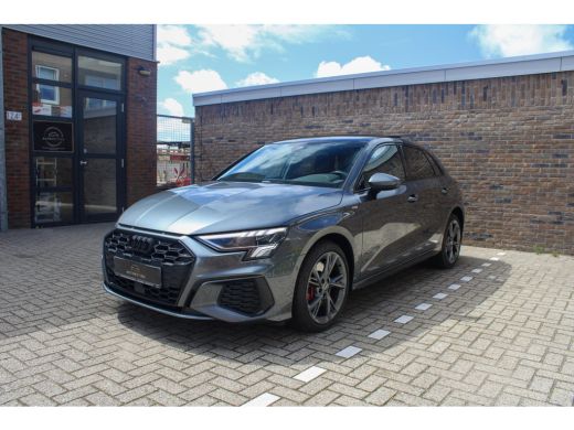 Audi A3 Sportback 45 TFSI e S ed. Comp. PANO | ACC| S-line | Park Ass. | Dode hoek | Stoel VW ActivLease financial lease