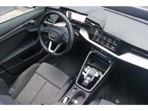Audi A3 Sportback 45 TFSI e S ed. Comp. PANO | ACC| S-line | Park Ass. | Dode hoek | Stoel VW ActivLease financial lease