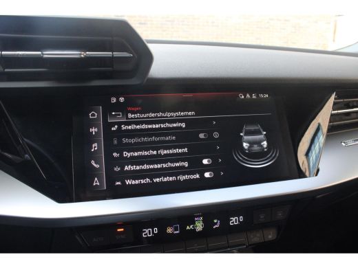 Audi A3 Sportback 45 TFSI e S ed. Comp. PANO | ACC| S-line | Park Ass. | Dode hoek | Stoel VW ActivLease financial lease