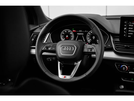 Audi Q5 50 TFSI e S edition Competition I Panoramadak I Luchtvering I Trekhaak | Rondomzicht camera | Ele... ActivLease financial lease