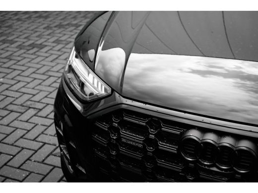 Audi Q5 50 TFSI e S edition Competition I Panoramadak I Luchtvering I Trekhaak | Rondomzicht camera | Ele... ActivLease financial lease