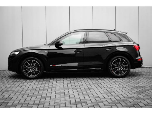 Audi Q5 50 TFSI e S edition Competition I Panoramadak I Luchtvering I Trekhaak | Rondomzicht camera | Ele... ActivLease financial lease
