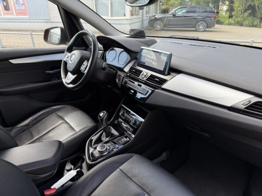 BMW 2 Serie Active Tourer 216d High Exe. Ed. | Navi | Leder | HUD | ActivLease financial lease