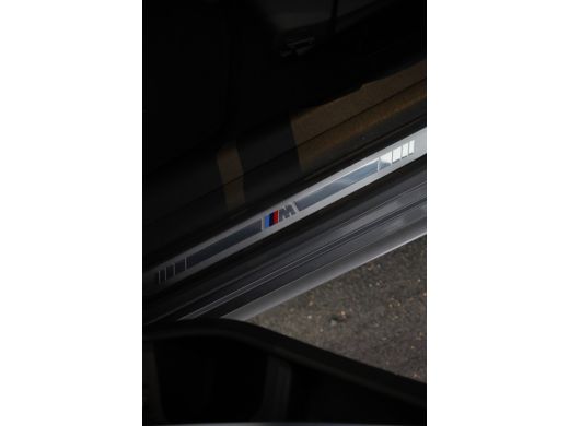 BMW 3 Serie Touring 330e BTW AUTO, Apple Carplay, Harman Kardon, Alcantara ActivLease financial lease