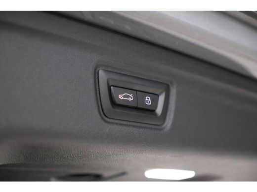 BMW 3 Serie Touring 330e BTW AUTO, Apple Carplay, Harman Kardon, Alcantara ActivLease financial lease