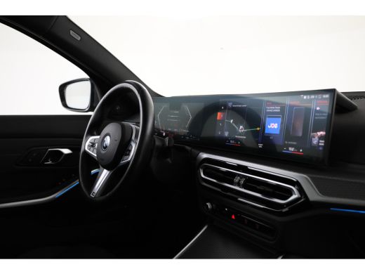 BMW 3 Serie Touring 330e BTW AUTO, Apple Carplay, Harman Kardon, Alcantara ActivLease financial lease