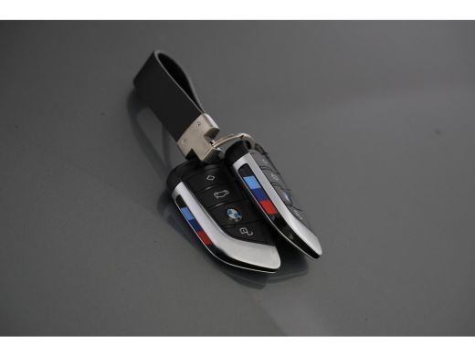 BMW 3 Serie Touring 330e BTW AUTO, Apple Carplay, Harman Kardon, Alcantara ActivLease financial lease