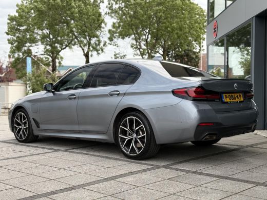 BMW 5 Serie 520e Aut. Hybrid M-Sport Xenon-LED | Navi | BMW Laser | Alcantara | ActivLease financial lease