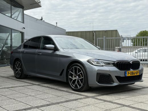 BMW 5 Serie 520e Aut. Hybrid M-Sport Xenon-LED | Navi | BMW Laser | Alcantara | ActivLease financial lease