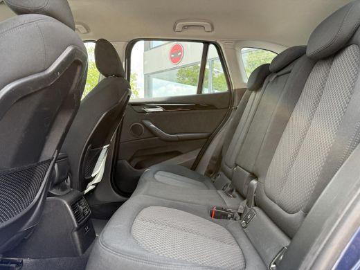 BMW X1 sDrive18d Aut. Exe Editon | Trekhaak | Navi | Camera | ActivLease financial lease