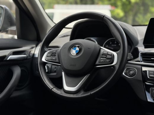 BMW X1 sDrive18d Aut. Exe Editon | Trekhaak | Navi | Camera | ActivLease financial lease