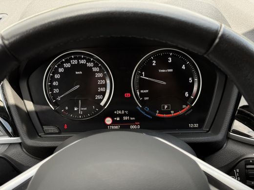 BMW X1 sDrive18d Aut. Exe Editon | Trekhaak | Navi | Camera | ActivLease financial lease