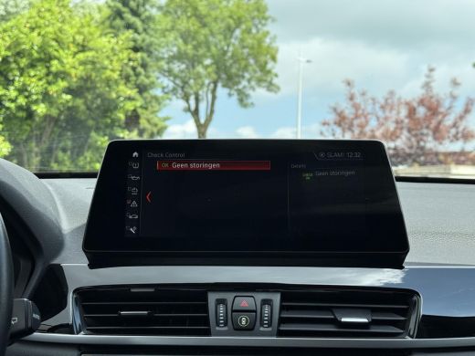 BMW X1 sDrive18d Aut. Exe Editon | Trekhaak | Navi | Camera | ActivLease financial lease