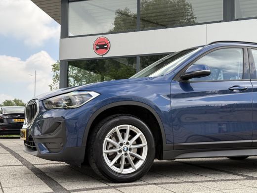 BMW X1 sDrive18d Aut. Exe Editon | Trekhaak | Navi | Camera | ActivLease financial lease