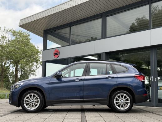 BMW X1 sDrive18d Aut. Exe Editon | Trekhaak | Navi | Camera | ActivLease financial lease