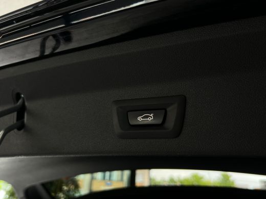 BMW X3 xDrive30e High Executive NL AUTO | PANO | TREKHAAK | CAMERA | LEDER | ActivLease financial lease