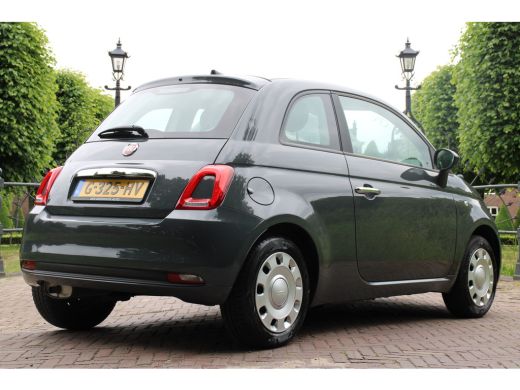 Fiat 500 1.2 Young | NL-AUTO! | DEALER OH! | NAVI (APPLE CARPLAY & ANDROID AUTO) | CRUISE | ALL-SEASON | A... ActivLease financial lease