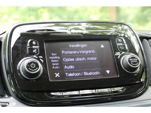 Fiat 500 1.2 Young | NL-AUTO! | DEALER OH! | NAVI (APPLE CARPLAY & ANDROID AUTO) | CRUISE | ALL-SEASON | A... ActivLease financial lease