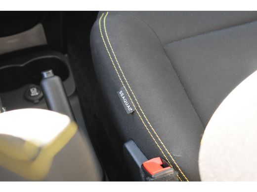 Fiat Panda 1.0 Hybrid Pandina | Navigatie | Lane-Assist | Regensensor | Mistlampen | DAB+ | Parkeersensoren ... ActivLease financial lease