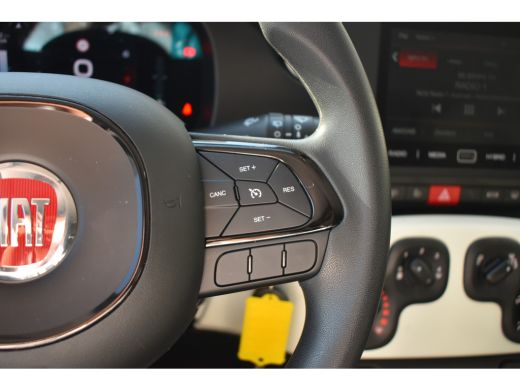 Fiat Panda 1.0 Hybrid Pandina | Navigatie | Lane-Assist | Regensensor | Mistlampen | DAB+ | Parkeersensoren ... ActivLease financial lease