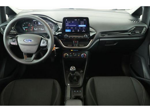 Ford Fiesta 1.0 EcoBoost Connected | Trekhaak | Parkeersensoren | Navi by App Android auto & Apple Carplay | ... ActivLease financial lease